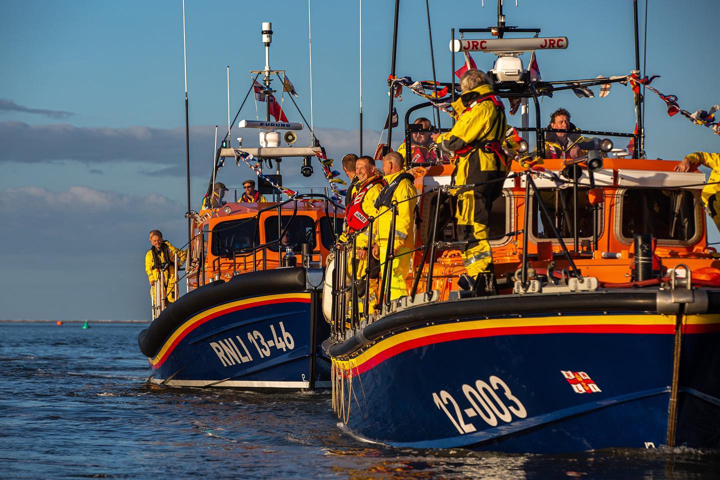 Mersey leading the new Shannon to a quayside packed with well-wishers