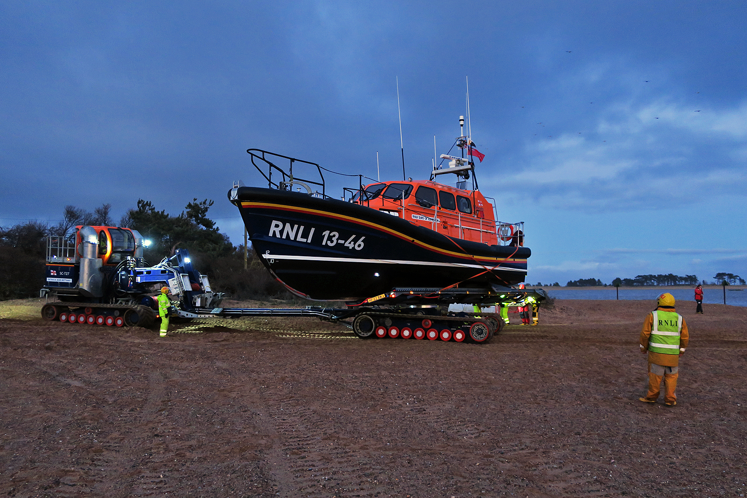 Turning the Shannon on the SLRS after the final launch to passout the crew