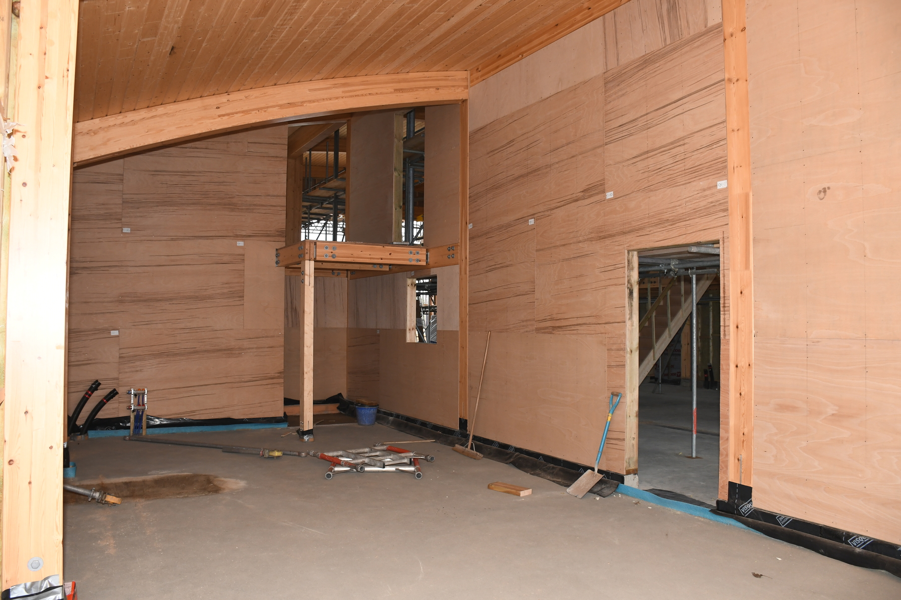 Gift shop and engagement space with part of the first floor viewing platform above