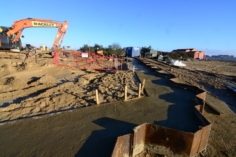 Capping beam being constructed around the sheet piles