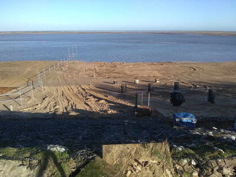 Cutting and filing works to the piles for the main ramp