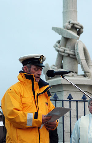 Reading by Coxswain