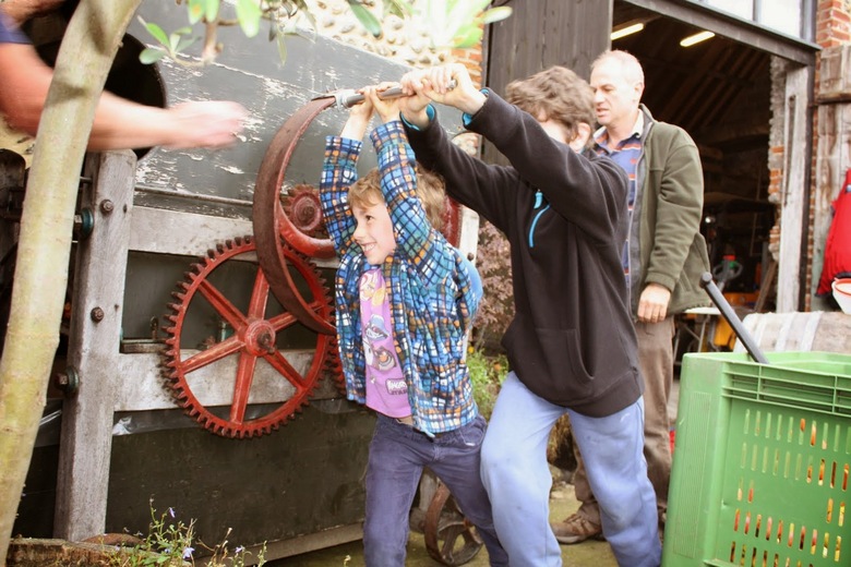 Special edition Shannon Lifeboat cider pressing