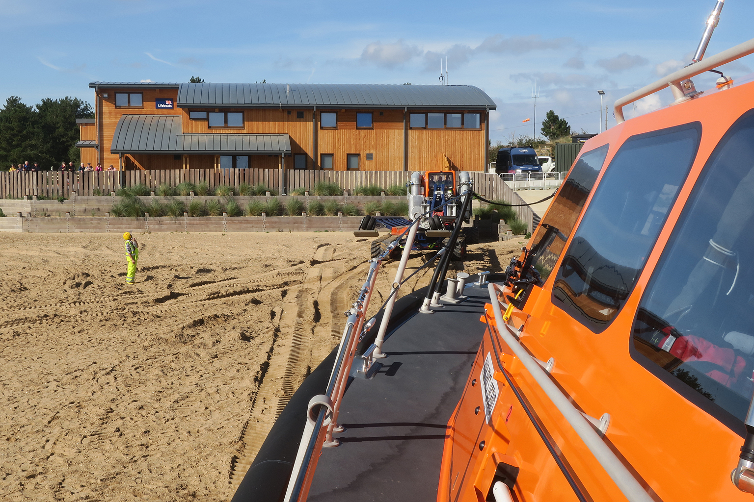 SLRS getting ready to recover the lifeboat on the south side
